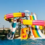 трехкомнатные в жилом комплексе Caesar F14 Flat4 Apartment *
