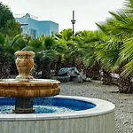 трехкомнатные в жилом комплексе Caesar F14 Flat4 Apartment