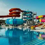 Apartment трехкомнатные в жилом комплексе Caesar F14 Flat4 *